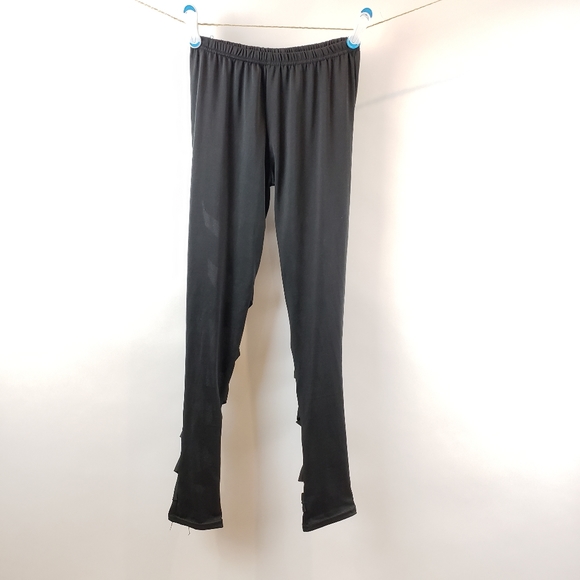 2/$18 Criss Cross Mesh Leggings - Picture 2 of 6